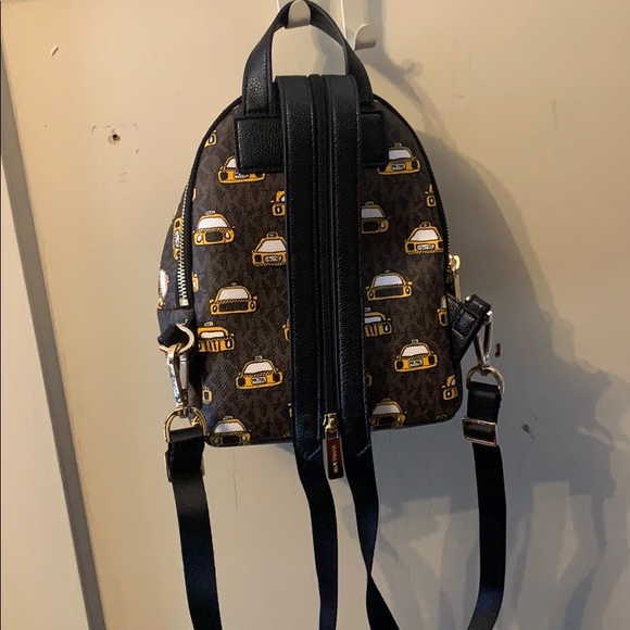 Small back pack - Picture 3 of 4